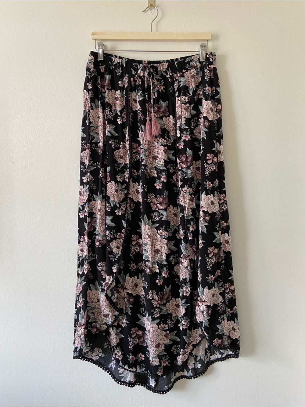 American Eagle Boho Floral Maxi Skirt